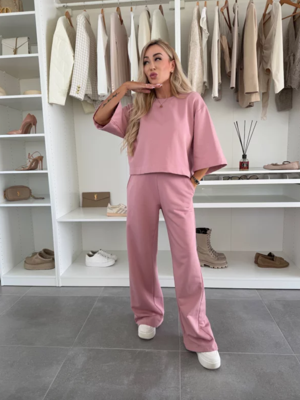 Completo Timelessly Trendy