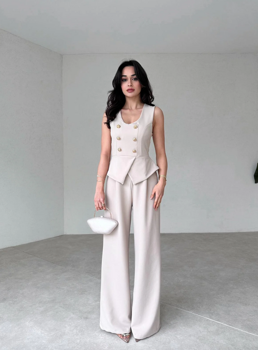 Completo Exquisite Attire